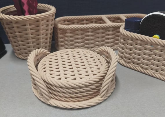 Woven Basket Coaster: Textured Drink Mat with Elevated Glass Base
