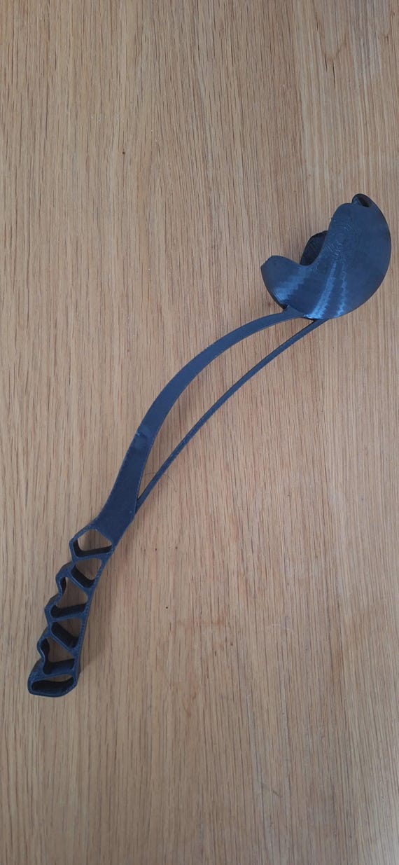 Dog Ball Thrower Fetch Toy thumbnail 2