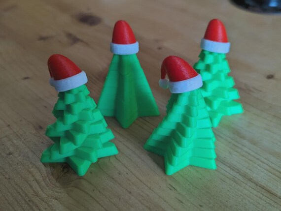 Holiday Desk thumbnail 2