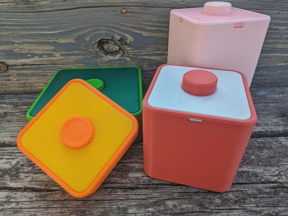 Mechanical Locking Container: Slider-Crank Lid, Multiple Sizes thumbnail 3