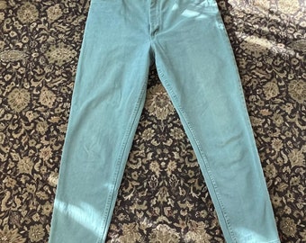 Vintage Wrangler for Women Sage Green Soft Denim Mom Jeans 30 waist