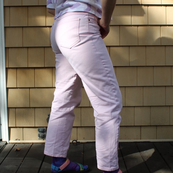 Pink Bill Blass High Waisted Mom Jeans 8 Petite - image 3