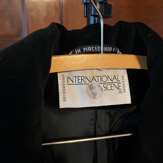 Vintage International Scene Black Velvet Blazer S - image 8