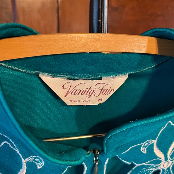 Vintage Vanity Fair Crushed Velvet Fuzzy Emerald … - image 10