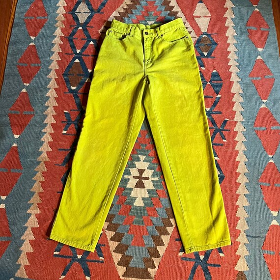 Newport News Jeanology Lime Green 