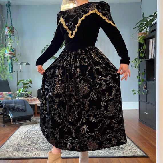 jessica mcclintock black and gold dress VTG..JESSICA McCLINTOCK..BLACK & GOLD..JUMPER / EVENING..DRESS..NWT..XXS