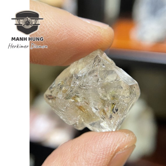 Petroleum diamond best sale quartz