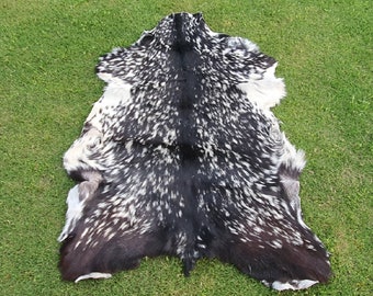 Genuine Goatskin Hide, Black & White Goat Skin Rug, Room Decor Animal Skin Rug, Goatskin Pelt, Living Room Area Rug, Aesthetic Leather Rug