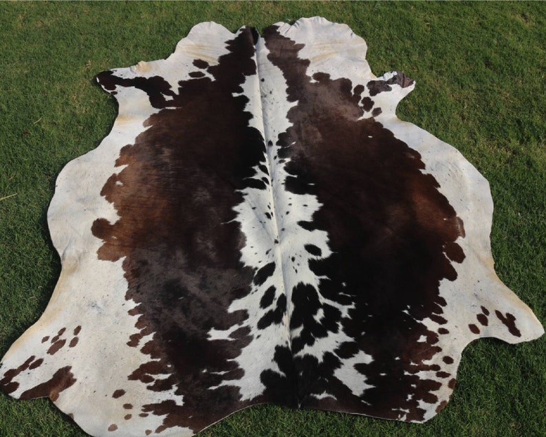 Real Cowhide Rug Tricolor Living room area rug Cow hide small / Large Rug Brown white Black Cowhide rug Cow skin Rug Hides Brindle Cowhide image 3