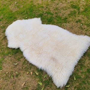 Genuine Sheep Skin Rugs - Natural White Sheepskin Rugs - Icelandic Sheepskin Area Rugs - Home Decorative Fur Sheepskin Throw Rugs image 2