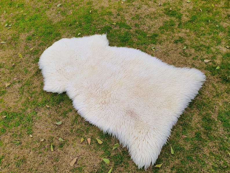 Genuine Sheep Skin Rugs - Natural White Sheepskin Rugs - Icelandic Sheepskin Area Rugs - Home Decorative Fur Sheepskin Throw Rugs image 2