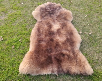 Real Sheepskin Rug, Brown Sheep Skin Area Rug, Leather Icelandic Lamb Skin Rug, Sheep Skin for Home Decor, Throw Rug for Bedroom Living Room