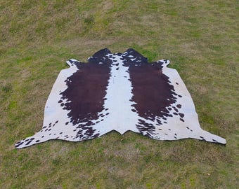 Brown And White Genuine Cowhide Rugs - Real Hair-on Cow Skin Rugs For Western Home Decor - Natural Tri-color Cow Skin Rugs For Living Room