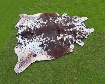 Brown and White Exclusive Cowhide Rug Speckled Cowhide Rug for Western Home Decor Large Real Cowhide Area Rug Tricolor Brindle Cowhide Skin