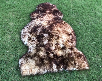 Real Sheepskin Rug - Brown and White Sheep Skin Area Rug - Natural Icelandic Lambskin - Sheepskin Cushion - Soft Sheepskin Pelt Throw Rug