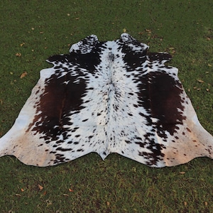 Brown and White Tricolor Real Cowhide Rug - Hair On Cowhide Skin for Home Decor - Large  Cowhide Floor Area Rug - Luxury Brindle Cowhide Rug