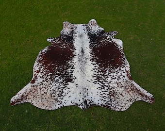 Tapetes de couro de vaca tricolor natural, peles de vaca tigradas para decoração de casa, pelos castanhos e brancos em couros de vaca, couros de vaca salpicados para estofamento
