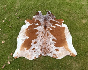 Brown and White Natural Cowhide Rug - Hair On Luxury Cow Skin for Home Decor - Large Cowhide Area Rug - Real Tricolor Cow Rug - Ideal Gift