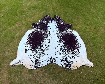 High-Quality Cowhide Rug - Koeienhuid - Kuhfell Teppich - Peau de vache - Soft Carpet Cowhide - Hair On Rug - Floor Rugs - Large Cowhide