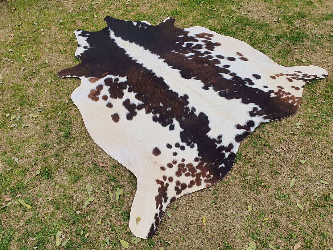 Unique Cowhide Rug Custom Cowhide Rug Brown Spotted - Brown and White Tricolor Cowskin Rug ...
