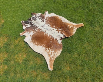 高級本物ブラジル産手縫い牛皮ラグ ニュートラルトーン クリーム