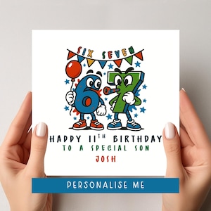Pu&ograve; includere: Biglietto di compleanno bianco con la scritta "Happy 11th Birthday to a Special Son Josh". Il biglietto presenta i numeri dei cartoni animati sei e sette, con un palloncino rosso e ghirlande colorate.
