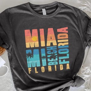 Miami Beach Florida Shirt,Palm Tree Vintage Vacation Shirt,Retro Beach Shirt,Retro Florida Beach Tee,Summer Vacation Gift,Miami Beach Tee