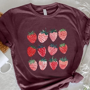 Cute Strawberry T-shirt, Retro Summer Strawberry Shirt, Cottagecore Berries T-shirt, Strawberry Aesthetic Tee, Botanical Garden T*shirt