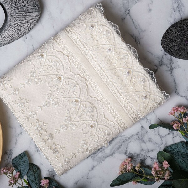 King Design, Cream on Cream Hand Towel, 4 Piece Hand Towel Set