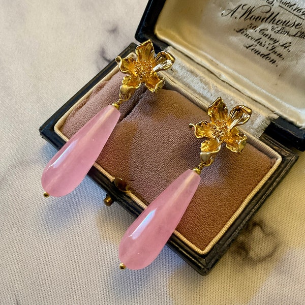 Pink QUARTZ FloWER Creator GOLD Plated ViNTAGE Earrings - Original Design Jewel - Genuine Quartz Rose - Gold Plated - Jewelry from France