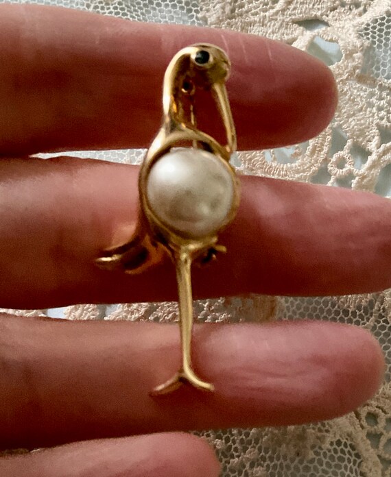 Vintage BIRD Luxe GOLD pLATED PeaRL Sapphire BROO… - image 6