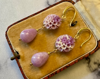 JADE LaVANDER BAKELITE Purple FLOWER GoLD Plated Vintage Earrings - Original Design - Gold Plated -Jade Lavender/Sparkly stones -from France