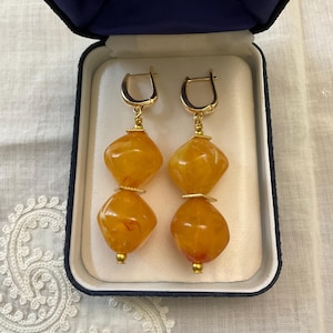 Gesneden BAKELIET vergulde vintage oorbellen - Prachtig design juweel - Art Deco - Vergulde oorbellen - Vintage oorbellen uit Frankrijk