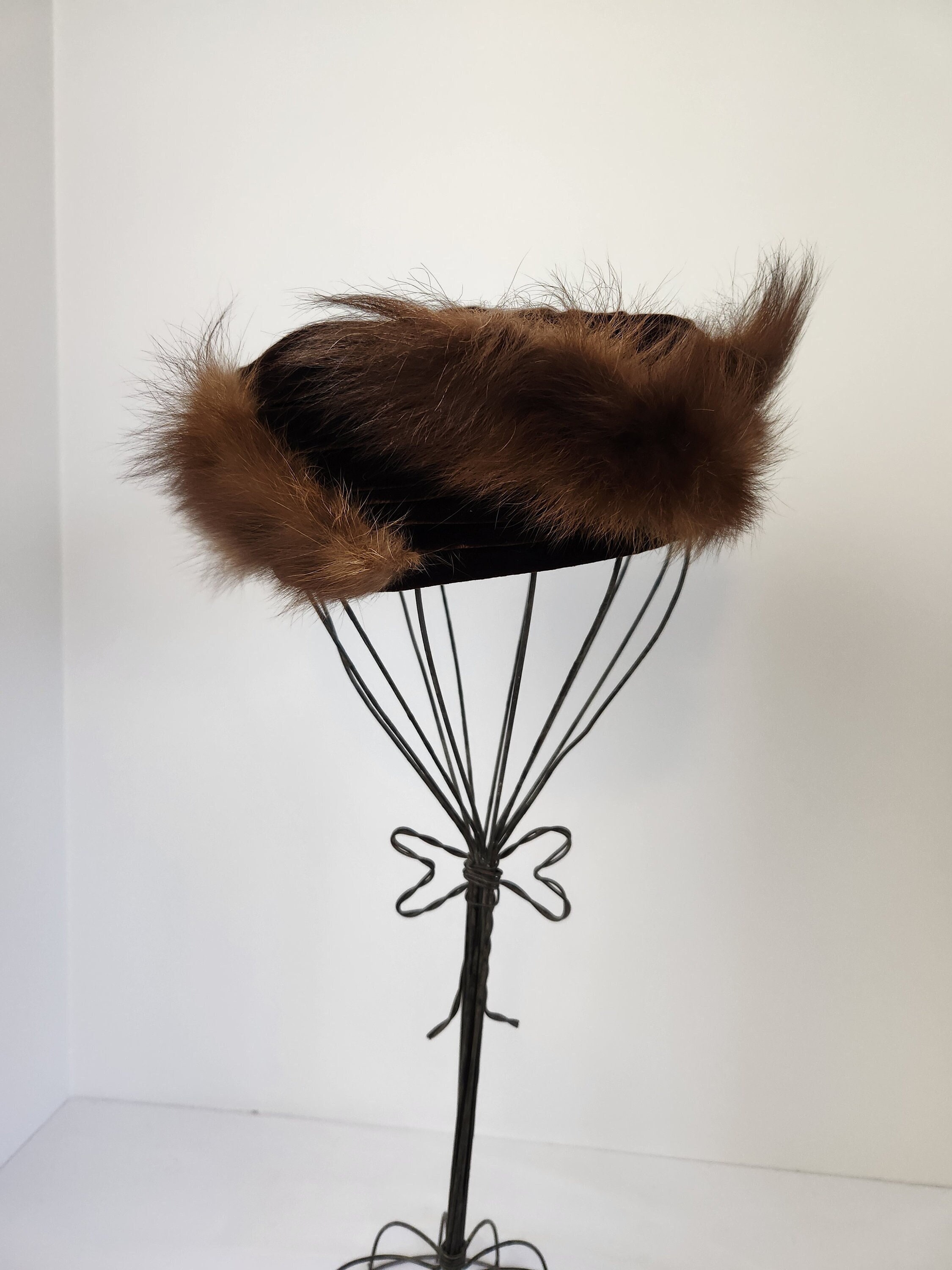 Gertrude Menczer Hat - Etsy display picture 1