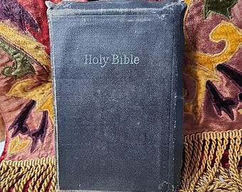 Bible King James Version Bible Old New Testament KJV Holman - Etsy