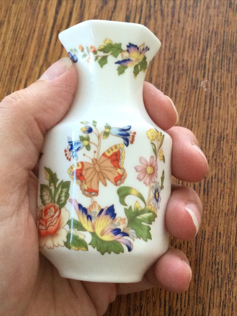 Small Vintage English Bone China Case AYNSLEY COTTAGE GARDEN. Bud Vase Floral image 1