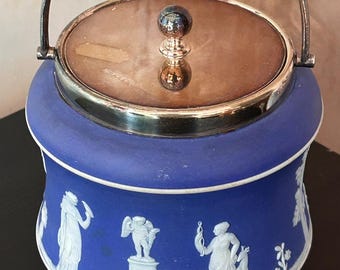 ウェッジウッド ジャスパーウェア ビスケットバレル ブルー＆ホワイト クラシカルレリーフ イギリス製 ヴィンテージ 蓋付きジャー