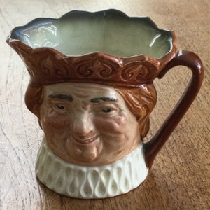 Royal Doulton Small Character / Toby Jug. Old King Cole. Harry Fenton design. Some damage. zdjęcie 1