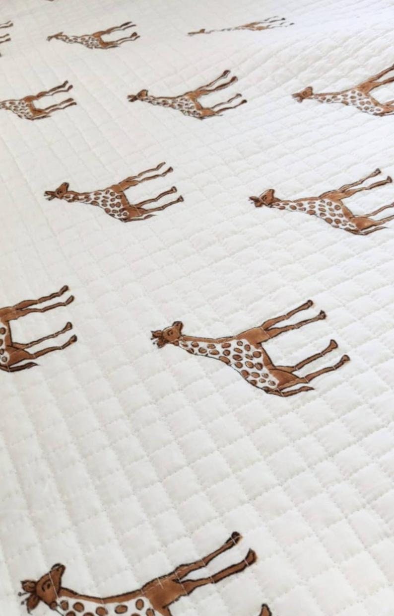 Baby Quilt, Hand Block Printed Giraffe Print Baby Quilt, Soft Cozy Baby Blanket, Light Weight Warm Cot Quilt, AH046 image 3