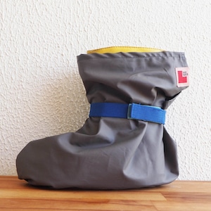 Reusable Galoshes, Washable Shoe Covers, Eco-friendly Rain Accessory, Shoe Protector, Stylish Overshoes, Rain Clothes for Shoes, Boot cover