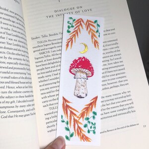 Watercolor mushroom fantasy bookmark, Celestial Moon Bookmarks, Spiritual Witchy Gift, Book lovers gift, Fungi art print, Bookworm gift