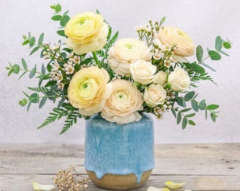 Handgemachte Keramik Vase: Blau & Weiß – glasiertes Steinzeug