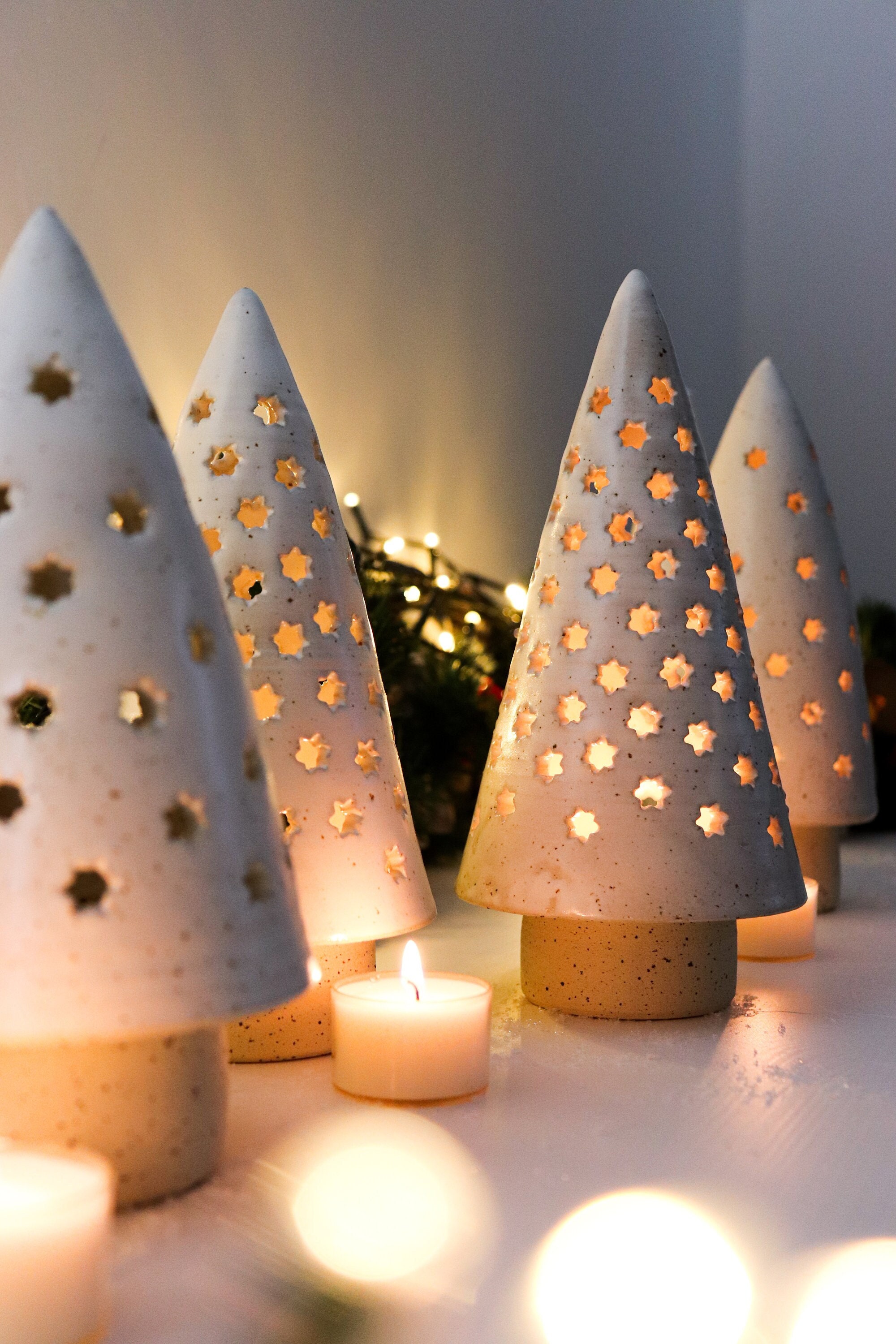 Handgemachter Keramik Weihnachtsbaum Teelicht Kerzenhalter Weiß  Handgetöpferte Keramik Auf Der Töpferscheibe Gedreht Steinzeug - Etsy
