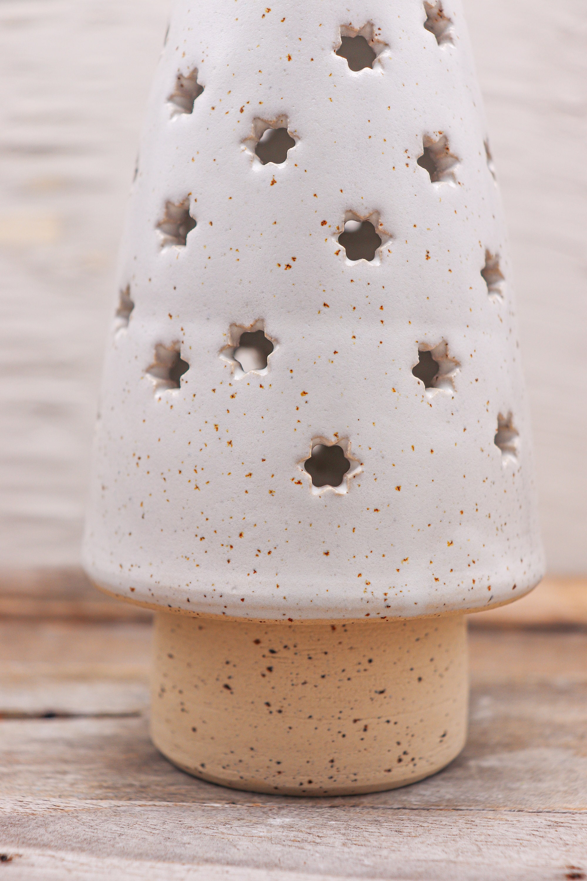Handgemachter Keramik Weihnachtsbaum Teelicht Kerzenhalter Weiß  Handgetöpferte Keramik Auf Der Töpferscheibe Gedreht Steinzeug - Etsy