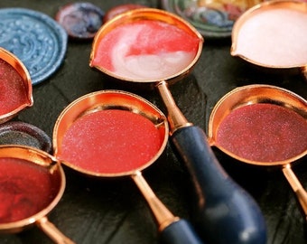 Glitter sealing wax beads, shiny mixed color wax beads, 160 beads bottle sealing wax