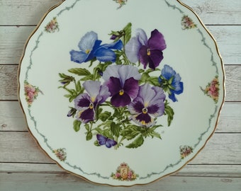 Royal Albert Plate - Queen Mothers Favourite Flowers - Pansies