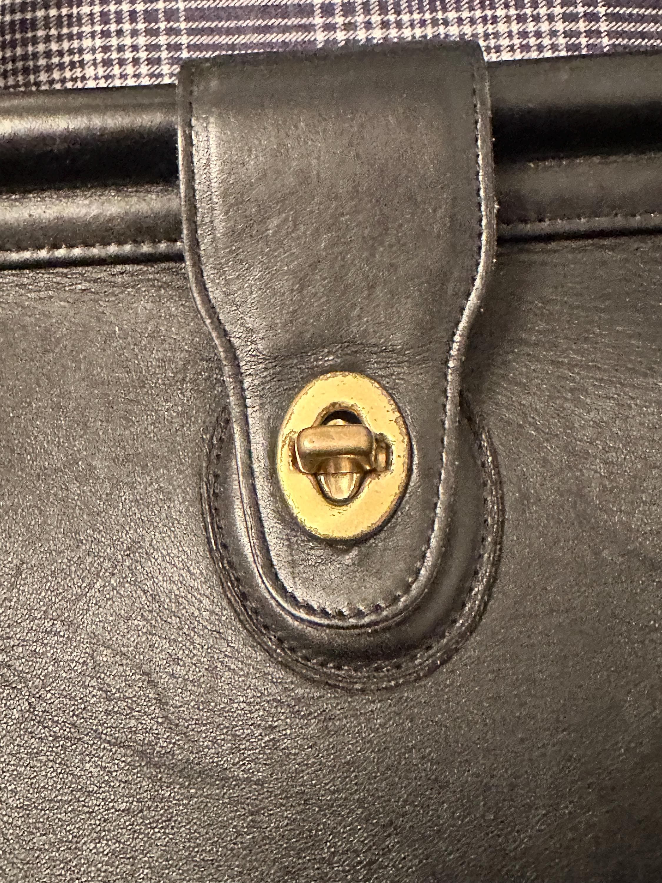 Vintage 90's Coach Weston Shoulder Tote Bag Turnlock Glove Leather