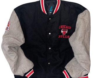 90s USA製　Chicago BULLS varsity jacket 90's Chicago Bulls Varsity Jacket - William Jacket