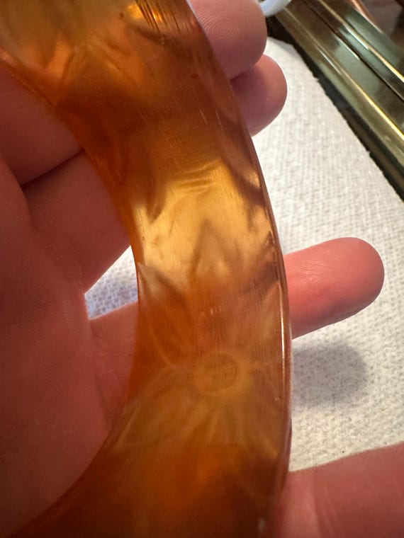 Vintage 40’s Bakelite Translucent Butterscotch He… - image 5