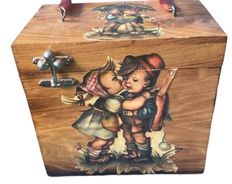 Vintage 70’s Vicki Jean Pompano Beach FL Wood Decoupage German Kids Hummel Style Top Handle Box Bag Purse Handbag